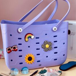 BOLD BLOOM CHARM TOTE